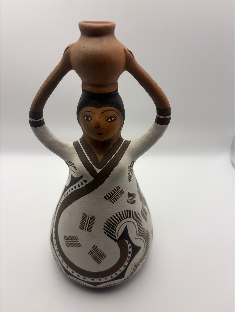 Handcrafted Quibor Venezuela ceramic vase Woman